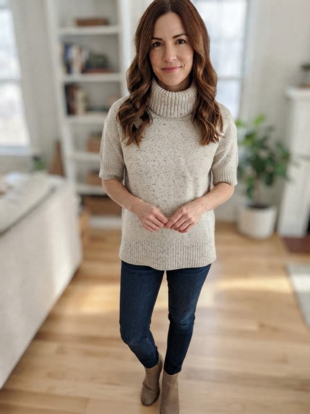 Nicole Miller Cream White Speckled Short-Sleeve Turtleneck Sweater